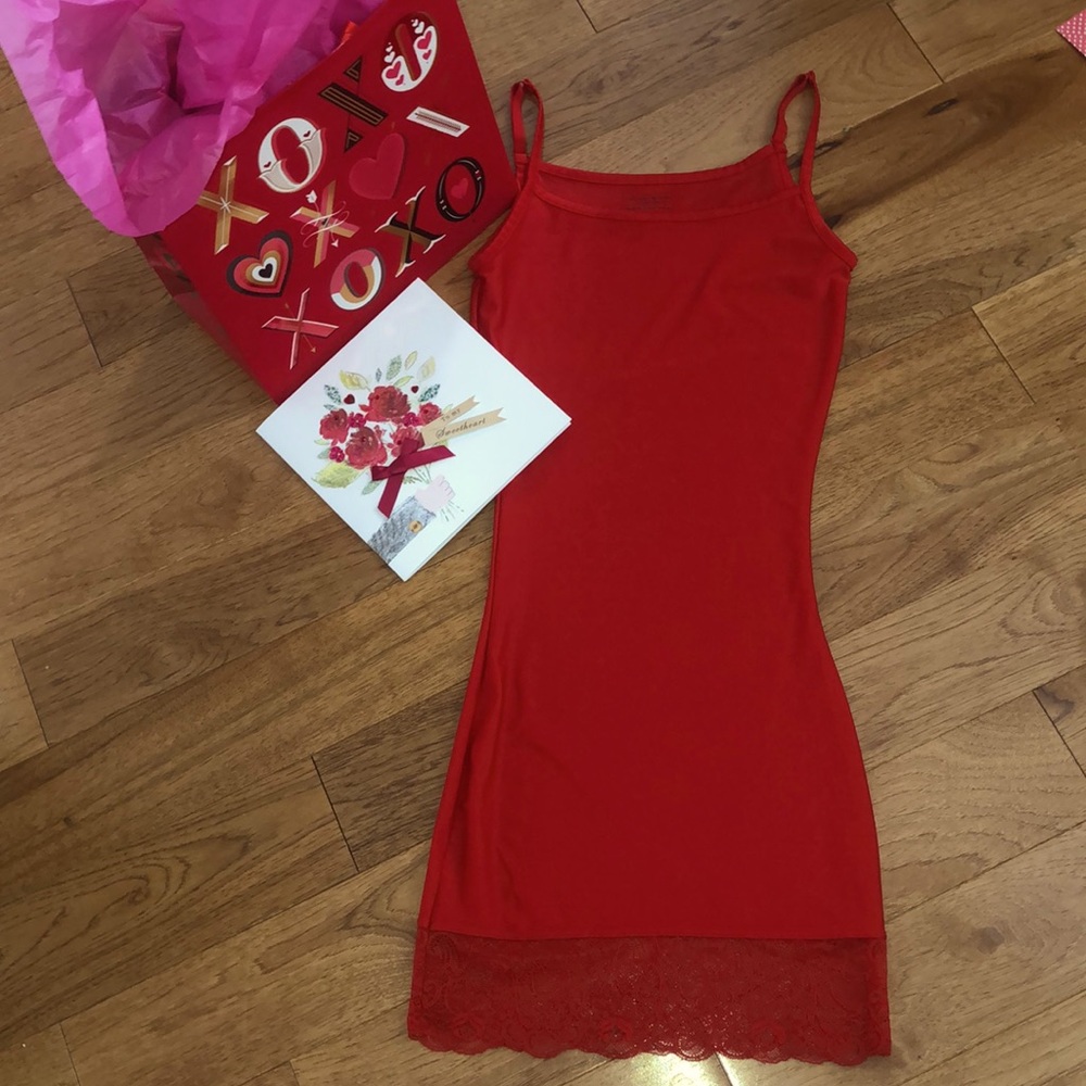 NWOT SM SEXY VALENTINE RED LINGERIE/SLIP